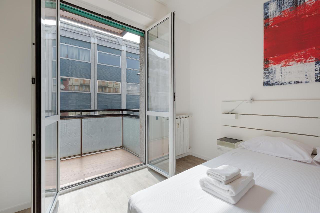 Cagnola Cozy Apartament With Balcony Milán Exterior foto